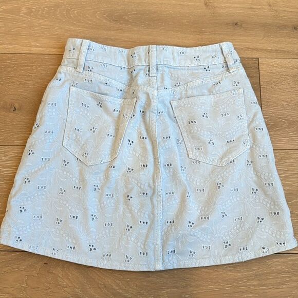 Joe’s The Boyfriend Denim Jacket  & Mini skirt set in Broderie wash - Picture 12 of 12